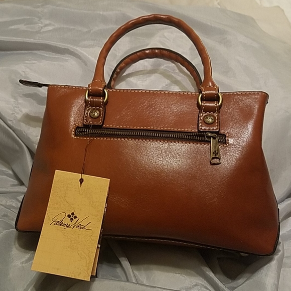 Patricia Nash Handbags - Patricia Nash Angela veg tan NWT 12 wide x